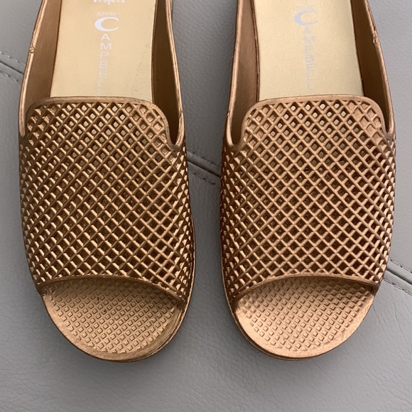 Jeffrey Campbell Havana Last Metallic Gold Slip On Sandals - Size 9 - Picture 2 of 6